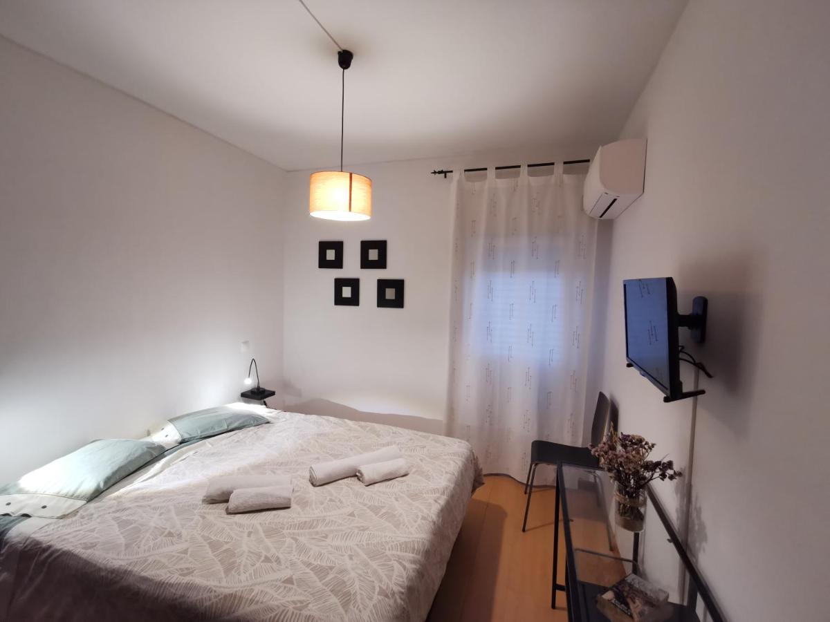 Апартаменты Apartamento Alem Mar Лагуш Экстерьер фото
