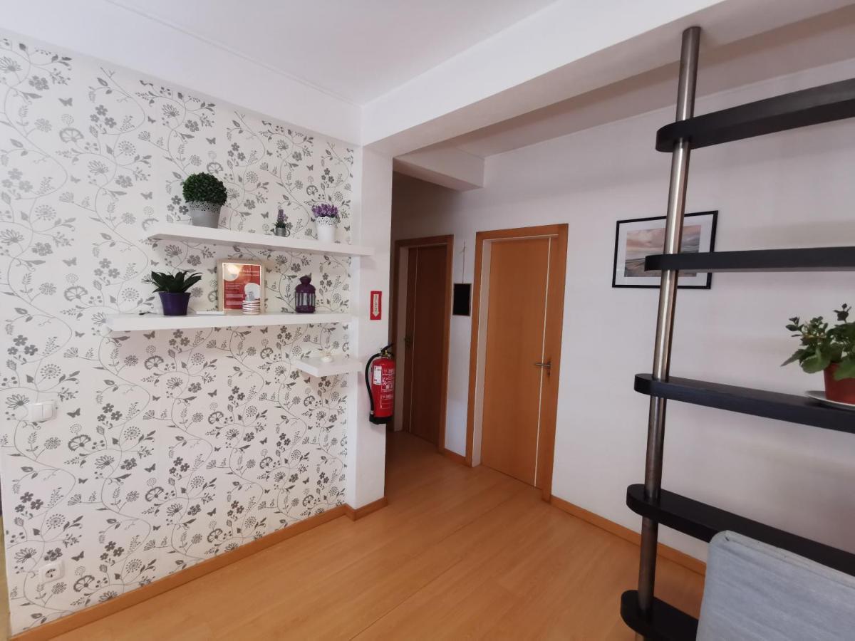 Апартаменты Apartamento Alem Mar Лагуш Экстерьер фото