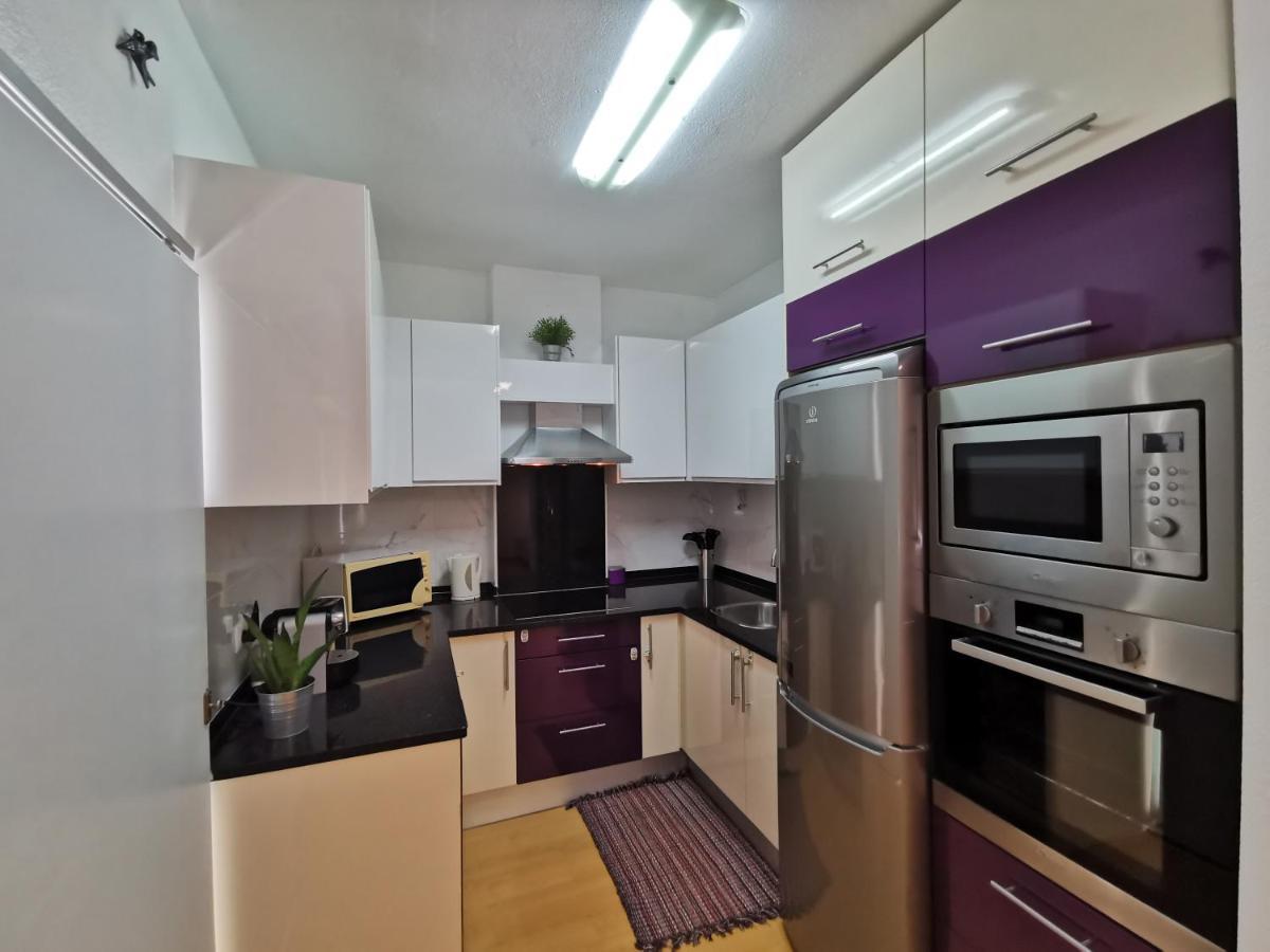 Апартаменты Apartamento Alem Mar Лагуш Экстерьер фото